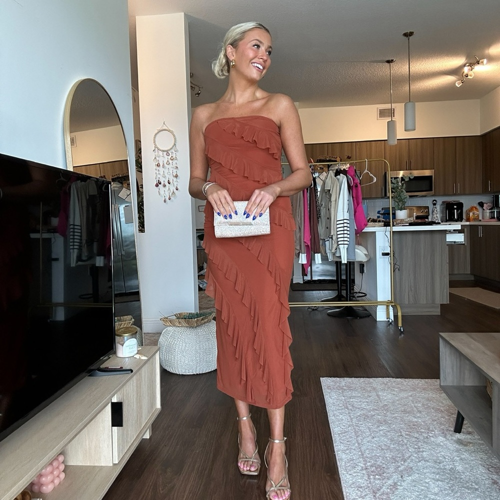 Elegant Rust Strapless Dress